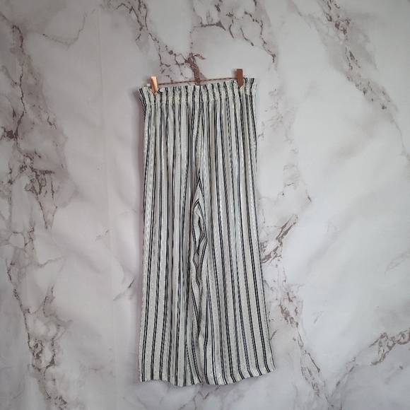 Zara Culotte Wide Leg Pull On Pants Striped Small Cream Blue High Rise White - Picture 2 of 9